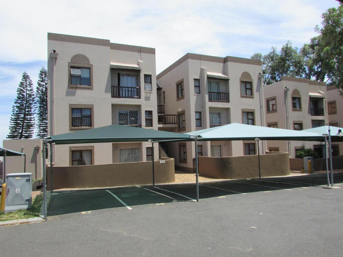 Broadway Self Catering Apartments Durbanville Buitenkant foto