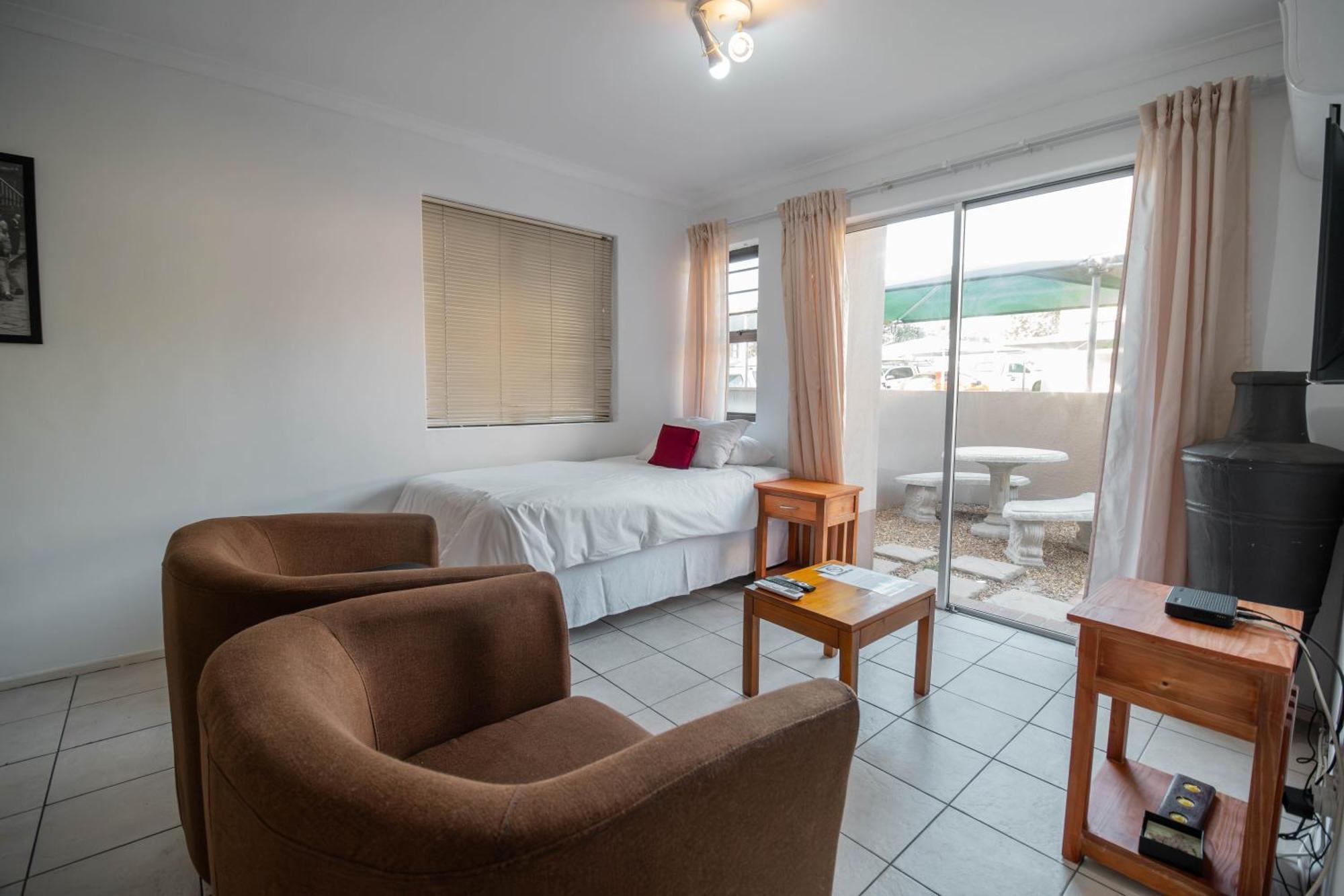 Broadway Self Catering Apartments Durbanville Buitenkant foto